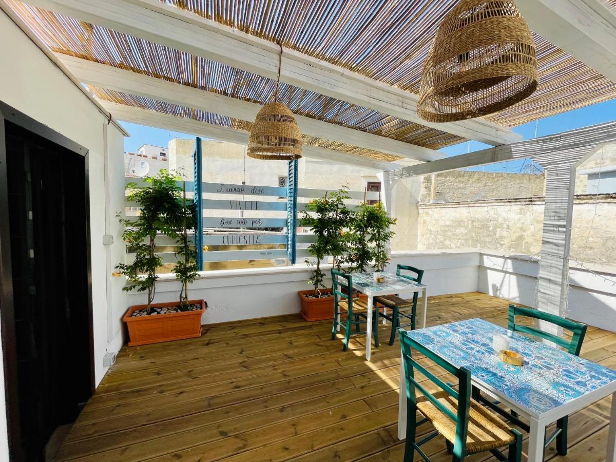 La Giudecca Trani Bed & Breakfast Екстериор снимка