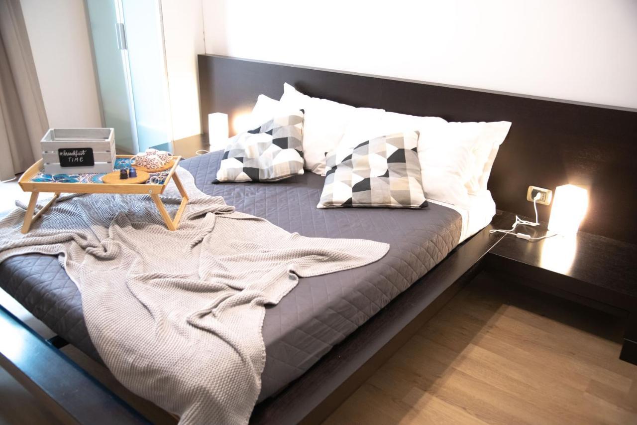 La Giudecca Trani Bed & Breakfast Екстериор снимка