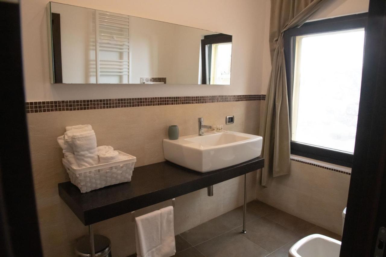 La Giudecca Trani Bed & Breakfast Екстериор снимка